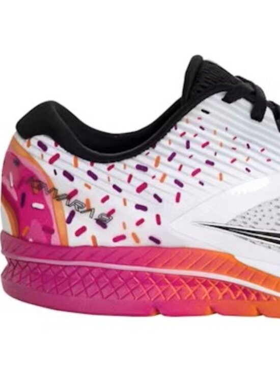 Saucony Shoes - Women's Saucony Kinvara 9 Dunkin' Donuts Boston Sneakers Size 9